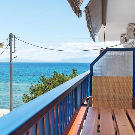 Seafront 2 Bedrooms Apartment Νέα Ηράκλεια Εξωτερικό φωτογραφία